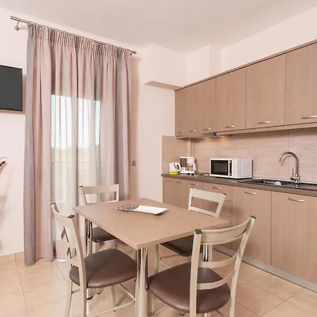 Glyfoneri Apartament *