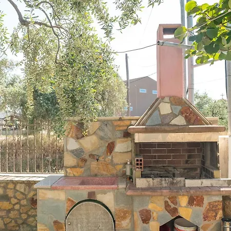 Apartament Glyfoneri